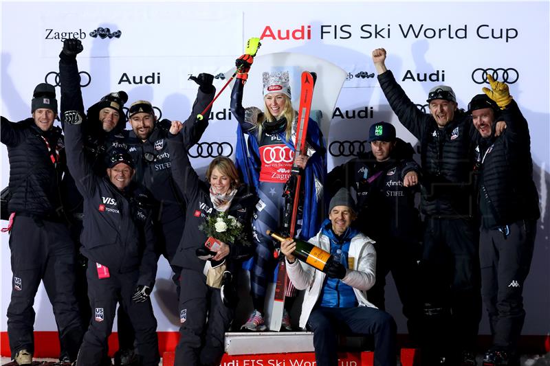 “Snow Queen Trophy“ 2023, Zagreb - slalom skijašica, proglašenje pobjednika