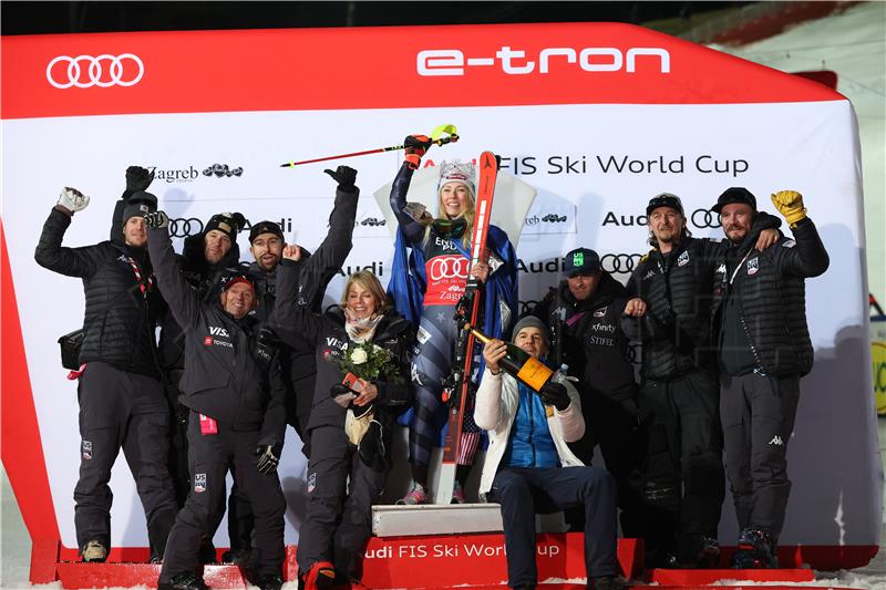 “Snow Queen Trophy“ 2023, Zagreb - slalom skijašica, proglašenje pobjednika