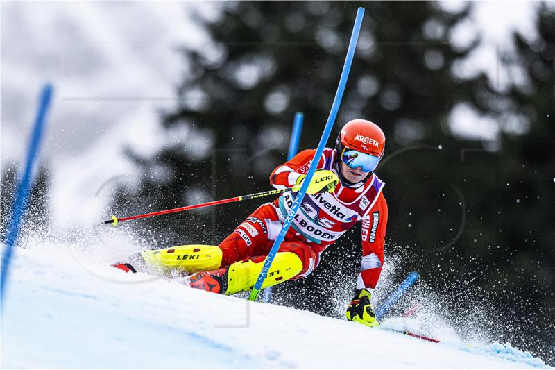 SWITZERLAND ALPINE SKIING