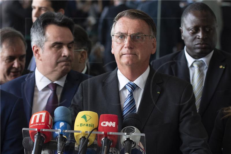 Bolsonaro hospitaliziran u SAD-u zbog bolova u abdomenu 