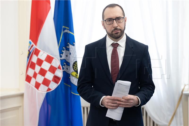 Konferencija za medije: Tomašević i Klisović u Staroj gradskoj vijećnici