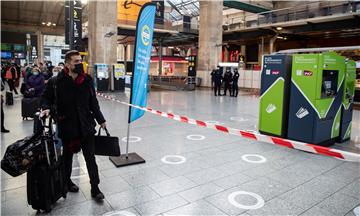 Šestero ranjeno u napadu nožem na pariškoj željezničkoj postaji Gare du Nord