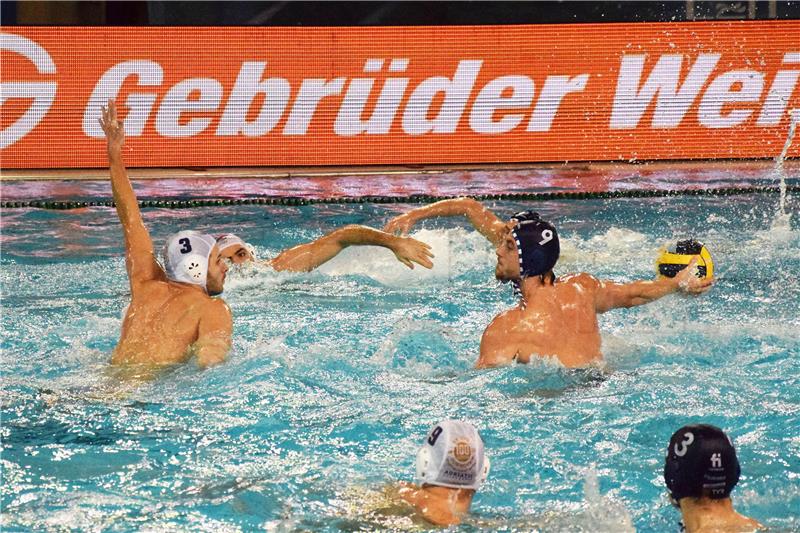 VK Jug Adriatic osiguranje - Astralpool Sabadell