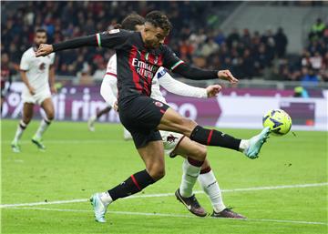 Torino izbacio Milan, Vlašiću 80 minuta