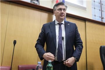 Plenković: Nakon uvođenja eura naplaćeno 243.000 eura kazni 