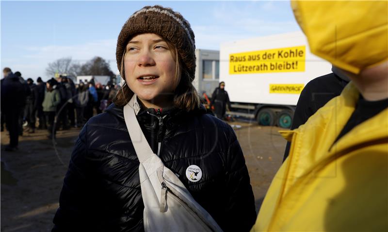 Greta Thunberg kaže nakon privođenja da klimatski prosvjed nije zločin