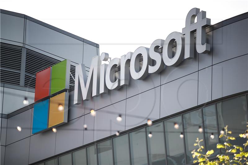 USA MICROSOFT LAYOFFS