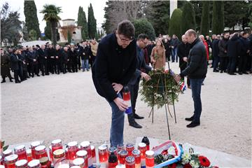  Povodom 30. obljetnice VRO Maslenica odana počast poginulim hrvatskim braniteljima