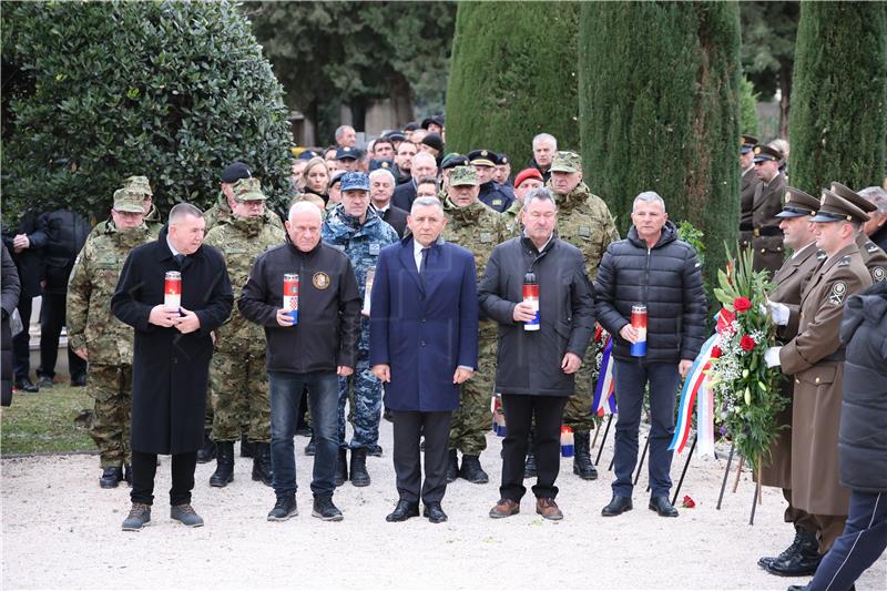 Wreaths laid on 30th anniversary of Operation Maslenica