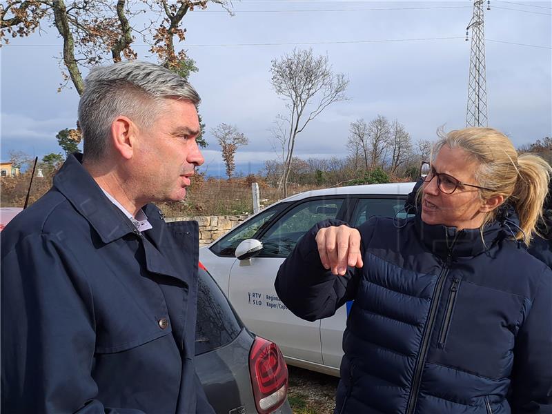 Konferencija za medije župana Miletića o problemu bespravne gradnje