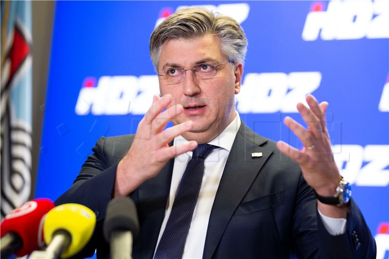 Plenković: Uvođenje eura treba proći bez sitnih igrica kontra potrošača (2)