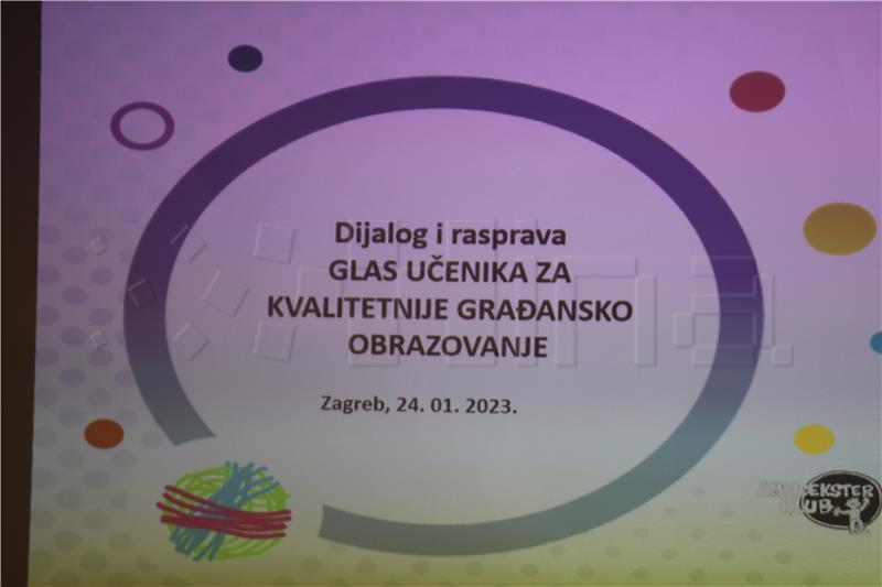 Javna rasprava "Glas učenika za kvalitetnije građansko obrazovanje"