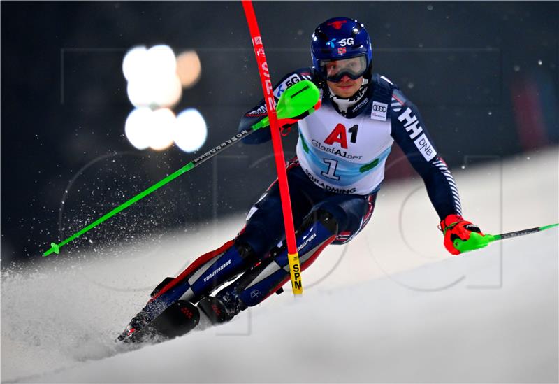 Slalom Schladming: Samo Kolega u drugoj vožnji, Kristoffersen vodeći