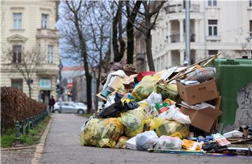 Smeće u centru Zagreba