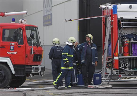 Jedna osoba ozlijeđena u požaru podruma kuće u Zadru