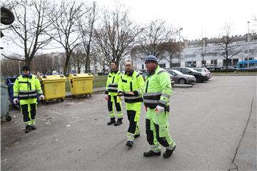 Gradonačelnik Tomašević s radnicima Čistoće čisti ulice Zagreba