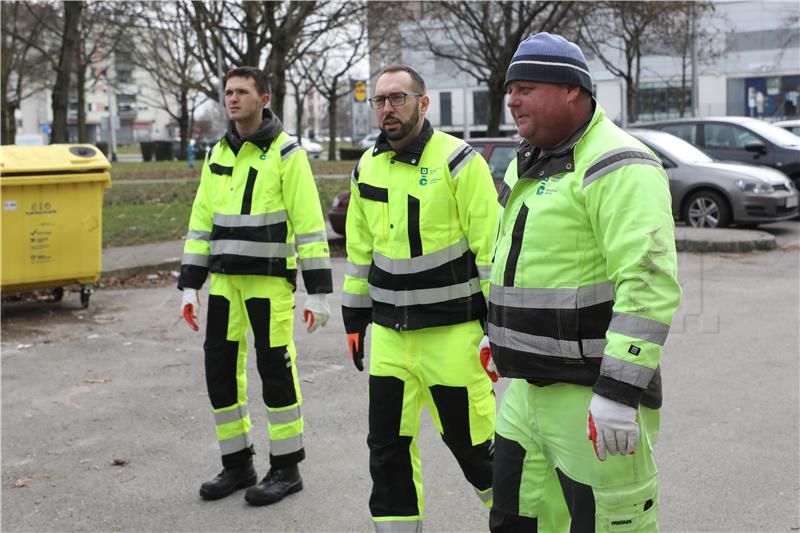 Gradonačelnik Tomašević s radnicima Čistoće čisti ulice Zagreba