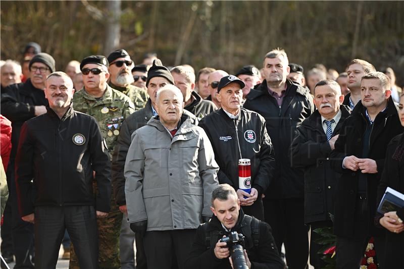 Obilježavanje 30. godišnjice vojne akcije Hrvatske vojske "Peruća"