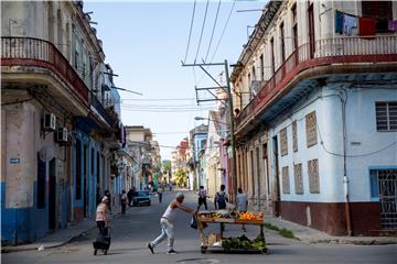 CUBA DAILY LIFE