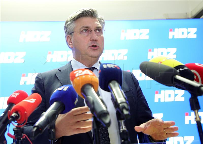 Plenković comments on text messages from Software corruption scandal