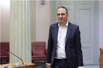 Kapulica (HDZ): Milanović postao glasnogovornik Putinovih interesa na zapadu