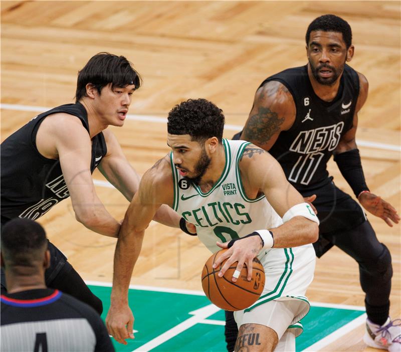 NBA: Boston "pregazio" Brooklyn Netse