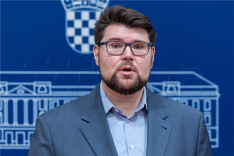 Grbin: Skandalozno je da se o DORH-u raspravlja samo ako oporba skupi potpise