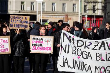 Kontraprosvjed u organizaciji Ženske mreže Hrvatske