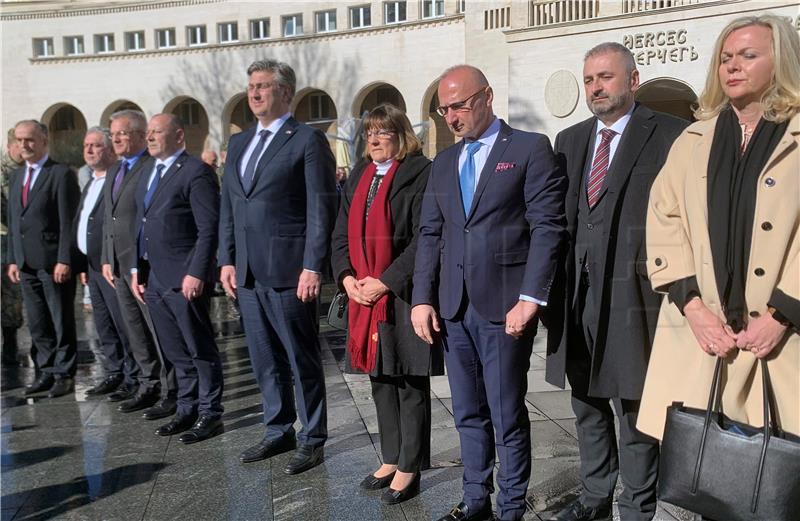 Plenković: Što prije uspostaviti vlast u Federaciji BiH, to isto očekuju EU i SAD