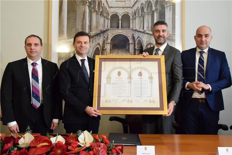 Dubrovnik and Italy's Sorrento sign Twinning Charter