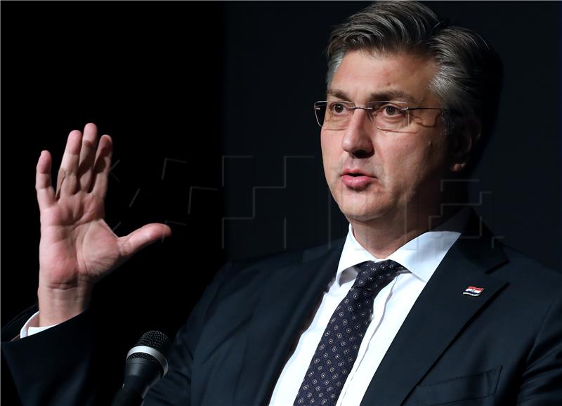 Plenković: New text messages ridiculous, have nothing to do with me