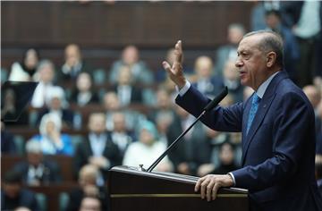 Erdogan proglasio izvanredno stanje za potresom pogođena područja