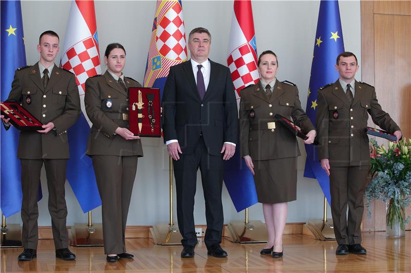 Milanović: Army service is a calling and more than just a profession