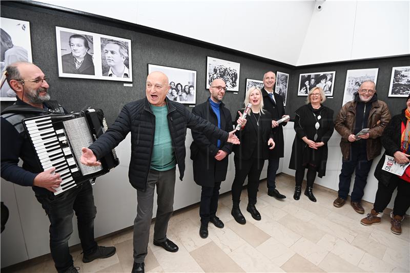 Otvorenje izložbe "Smoje bez cenzure" u Galeriji fotografije Fotokluba Split