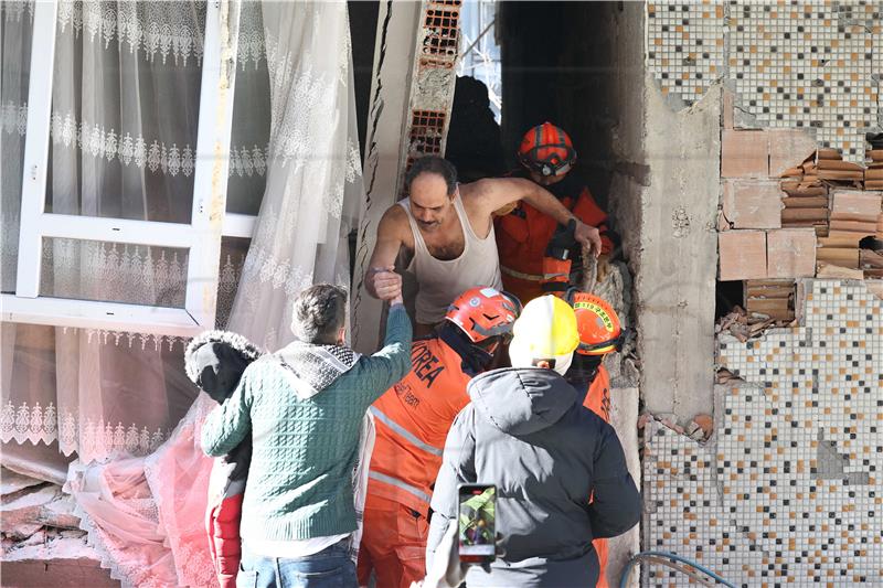 Zapovjednik hrvatskog tima: U Antakyi nema vode, hrane, struje, ali ima kriminala 