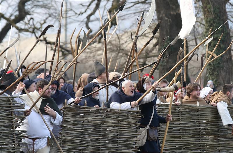 450th anniversary of Peasant Revolt marked, president attends reenactment