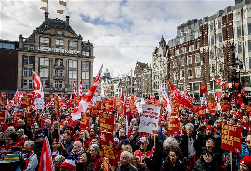 NETHERLANDS PARTIES PROTEST