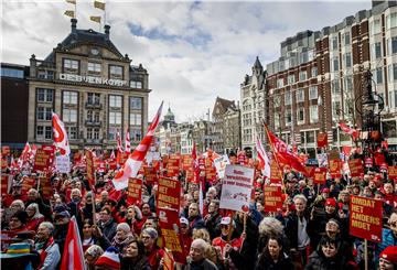 NETHERLANDS PARTIES PROTEST