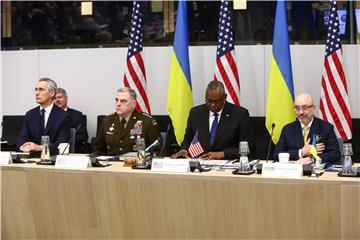 BELGIUM NATO DEFENCE MINISTERS MEETING