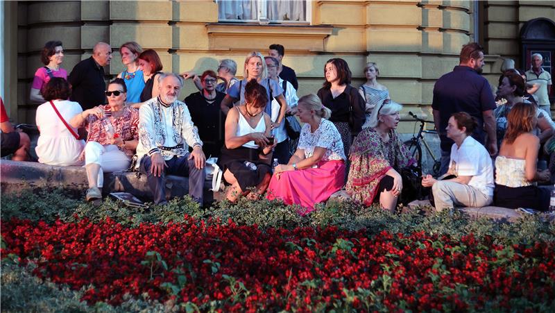 U prosincu lani manje zaposlenih u obrtu i slobodnim profesijama