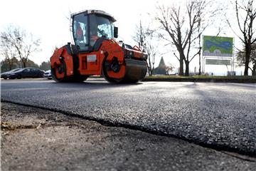 Gradonačelnik Tomašević obišao lokaciju radova na uređenju Aleje Matije Ljubeka