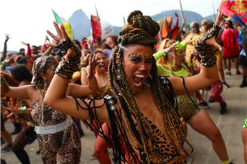 Brazil: Karneval u Riju ove godine u punom sjaju