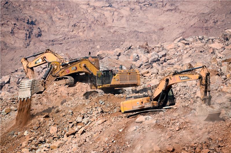 CHINA OAL MINE COLLAPSE