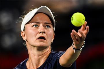 WTA Dubai: Krejčikova šokirala Šwiatek u finalu