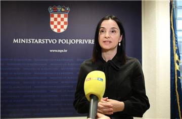 Vučković i Glavak s mladim poljoprivrednicima