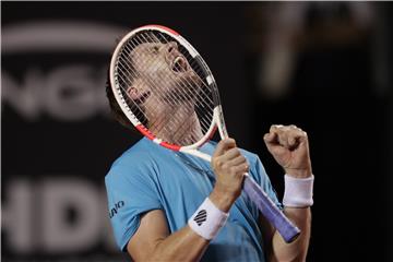 ATP Dubai: Prošao Rubljov