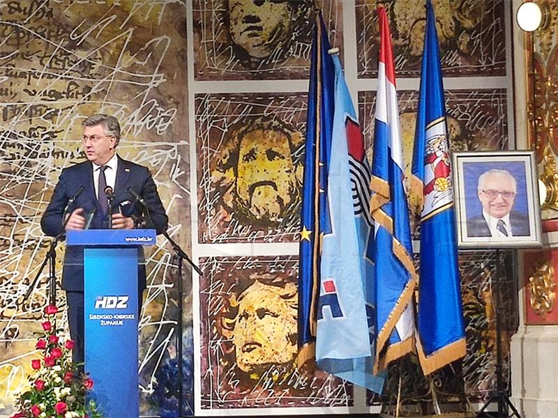 Plenković na obljetnici HDZ-a u Šibeniku: Vlada ostvarila niz strateških ciljeva 