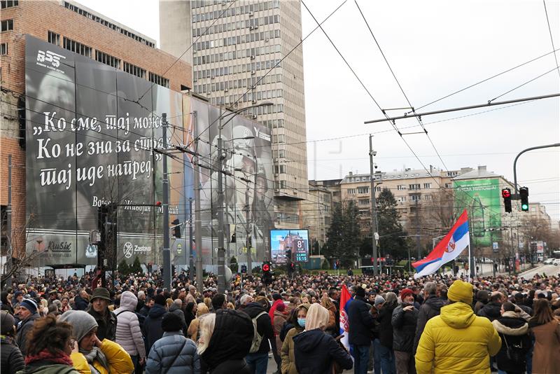 Beograd: Prosvjed podrške tužiteljicama smijenjenim sa slučaja korupcije u EPS-u