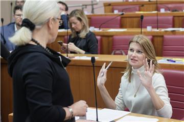 Glasanje o povjerenju Andreju Plenkoviću