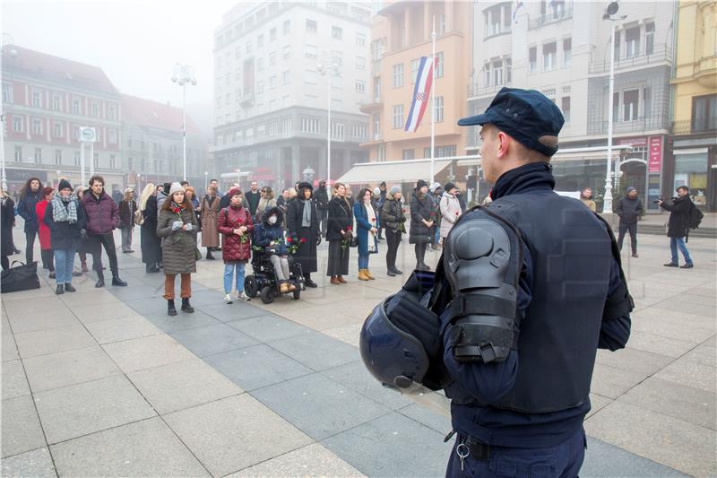 Javna intervencija pod nazivom “Tiha misa”